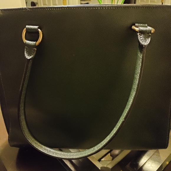 Authentic Coach Handbag - Picture 3 of 8